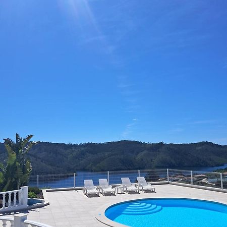 Lago Azul Villas Ferreira do Zezere Exterior photo