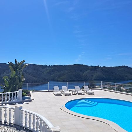 Lago Azul Villas Ferreira do Zezere Exterior photo