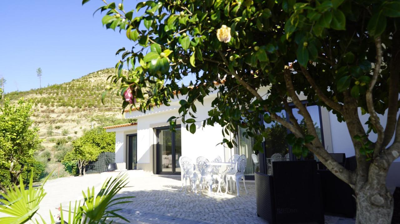 Lago Azul Villas Ferreira do Zezere Exterior photo