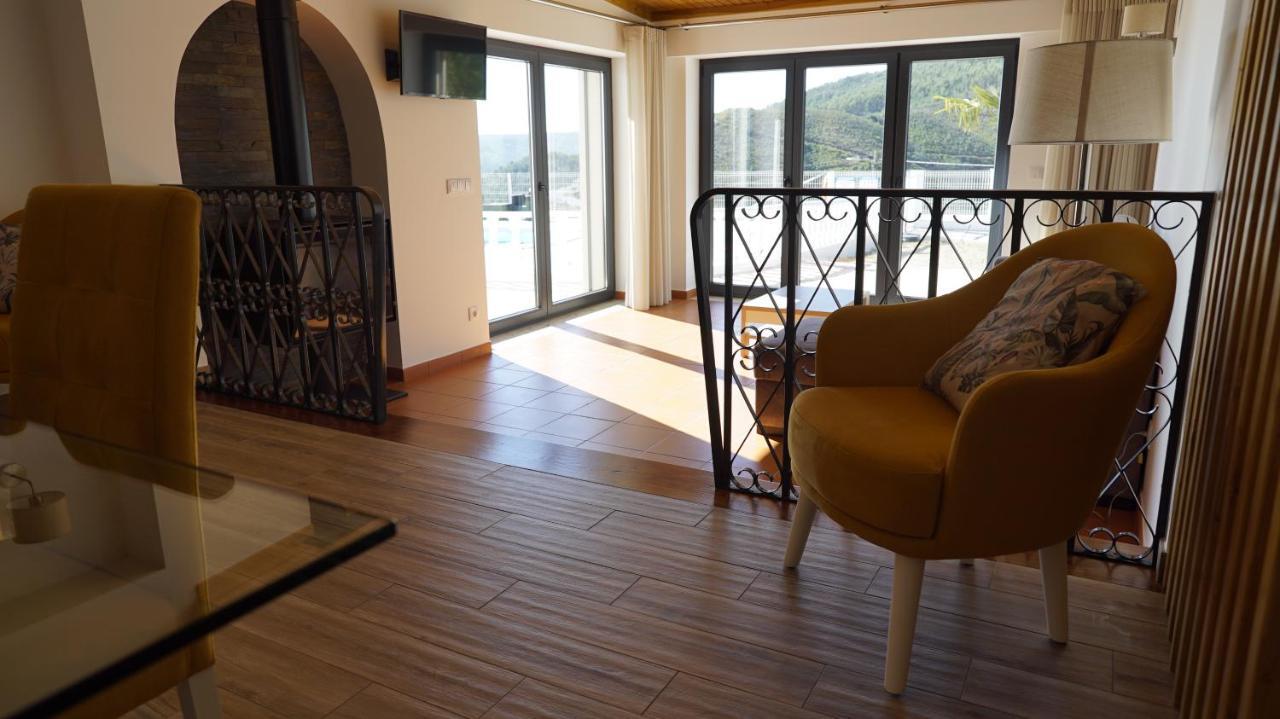 Lago Azul Villas Ferreira do Zezere Exterior photo
