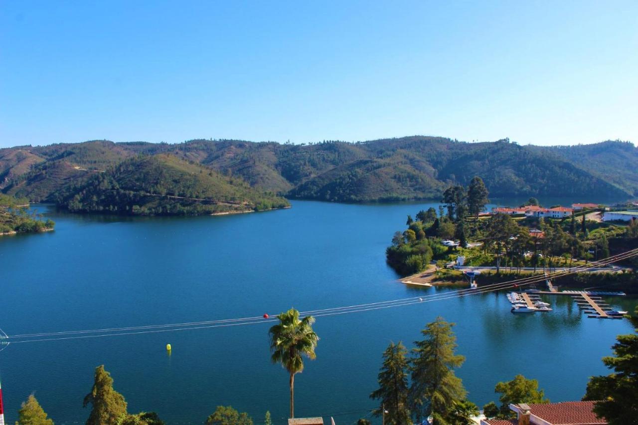 Lago Azul Villas Ferreira do Zezere Exterior photo